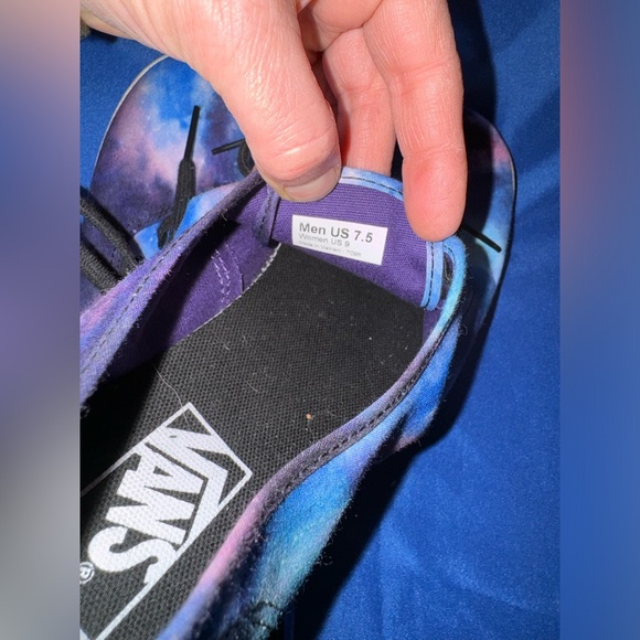 VANS Galaxy Women’s Canvas Sneakers size 9 - Picture 3 of 5